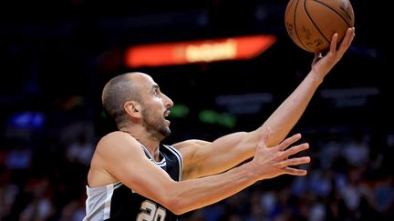 Manu Ginobili (San Antonio Spurs) (MIKE EHRMANN / GETTY IMAGES NORTH AMERICA)