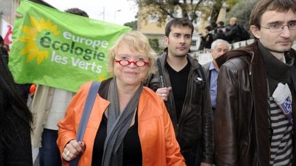 Eva Joly manifeste pendant le G20 (novembre 2011) (BORIS HORVAT / AFP)