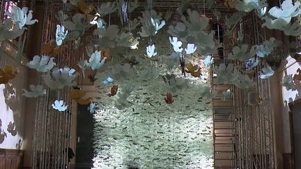 L'exposition "Lumières Célestes" en pleine installation au Musée de Fourvière. (France 3 Rhône Alpes)