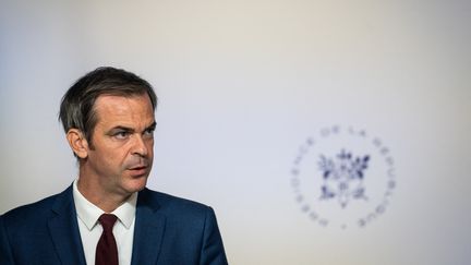 Le porte-parole du gouvernement, Olivier Véran, le 11 octobre 2023 au palais de Elysée, à Paris. (XOSE BOUZAS / HANS LUCAS / AFP)