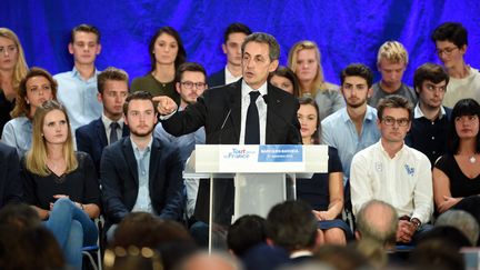 Nicolas Sarkozy : "Ici c'est la France, ce n'est pas le Gabon !"