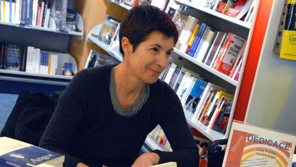 Christine Angot en dédicace à Chateauroux, sa ville natale, en 2011
 (PHOTOPQR/LA NOUVELLE REPUBLIQUE/P GAIDA)