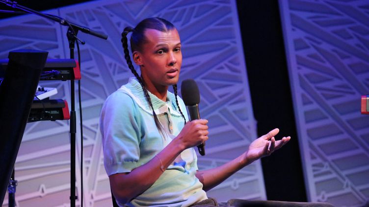 Singer Stromae present in New York, United States, November 17, 2022. (ROB KIM / GETTY IMAGES NORTH AMERICA / AFP)