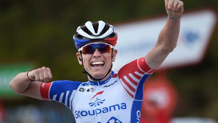 Double vainqueur d'étapes sur la dernière Vuelta, David Gaudu a encore levé les bras en Espagne. (MIGUEL RIOPA / AFP)