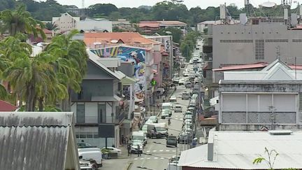 Covid-19 : la Guyane, frappée par la variant brésilien, sous haute surveillance