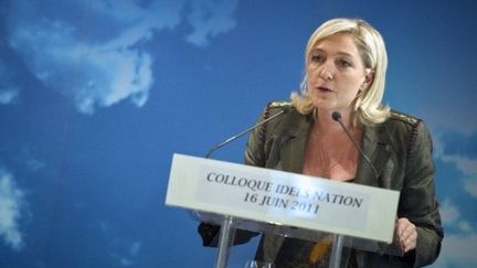 Marine Le Pen prononce un discours le 16 juin 2011 à Paris, lors d'un colloque sur la sécurité. (AFP - Lionel Bonaventure)