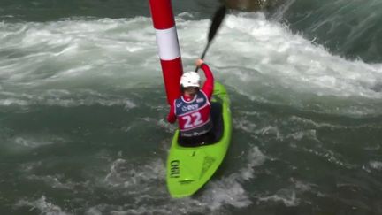 Les Jeux olympiques 2024 de Paris seront le théâtre d’une nouvelle discipline que le 12/13 vous fait découvrir, le slalom extrême en kayak. (FRANCE 3)