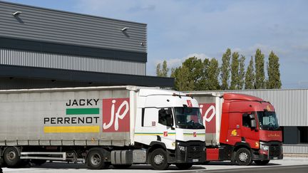 L'entreprise de transport Jacky Perrenot à Saint-Denis-lès-Bourg (Rhône-Alpes), le 10 octobre 2022.&nbsp; (MAXPPP)