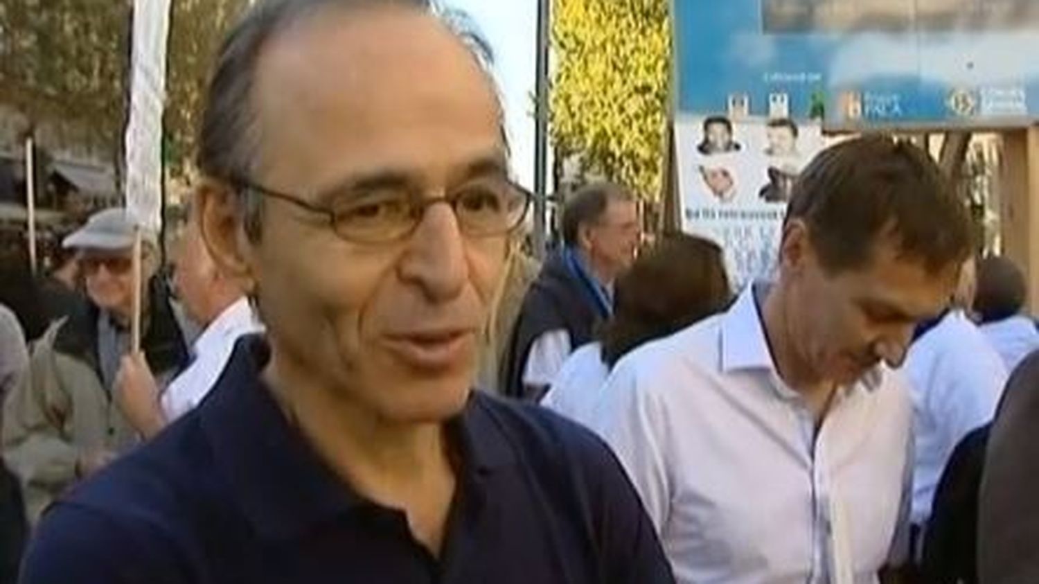 VIDEO. Jean-Jacques Goldman Manifeste Pour Les Otages Du Sahel Aux ...