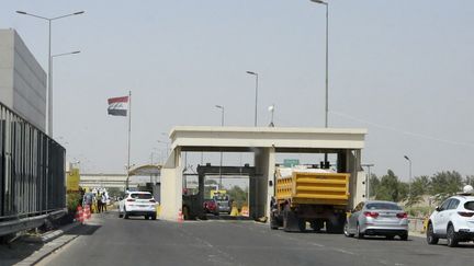 L'entrée de l'aéroport de Bagdad (Irak), le 10 juin 2021. (SABAH ARAR / AFP)