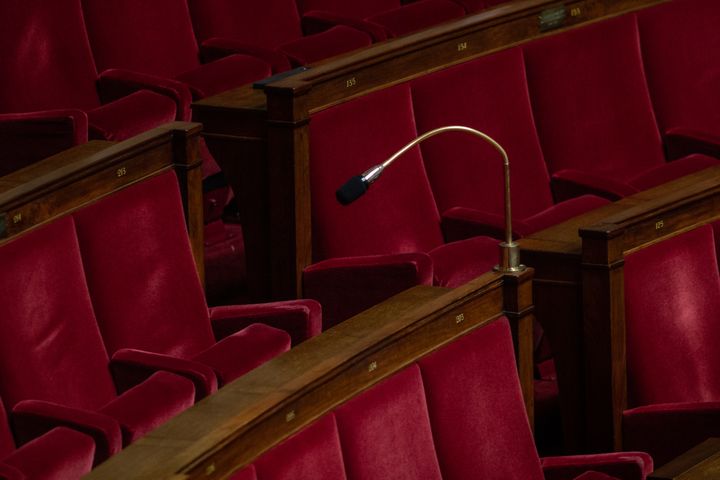 On the benches of the National Assembly, in Paris, on October 12, 2021. (BAPTISTE ROMAN / HANS LUCAS / AFP)