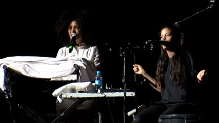 Le groupe Ibeyi en ouverture de la 1ère édition Heartbeats Festival 
 (Capture d&#039;image France3/Culturebox)