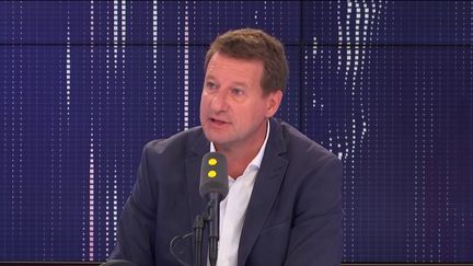 Yannick Jadot, député européen EELV, invité du "8h30 franceinfo", lundi 26 août 2019.&nbsp; (FRANCEINFO / RADIOFRANCE)