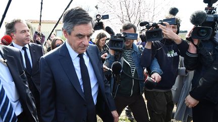 François Fillon en déplacement à Nîmes (Gard), le 2 mars 2017. (PASCAL GUYOT / AFP)