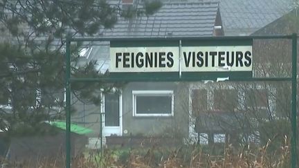 Le club amateur de l'Entente&nbsp;Feignies-Aulnoye&nbsp;affrontera dimanche 19 décembre le Paris Saint-Germain, dans le cadre des&nbsp;32ème&nbsp;de finale de la coupe de France.&nbsp;Focus sur le petit club du nord de la France. (CAPTURE D'ÉCRAN FRANCE 3)