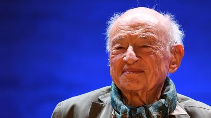 Le philosophe, sociologue et auteur français Edgar Morin, fête ses cent ans à l'Unesco, le 2 juillet 2021 à Paris (France). (BERTRAND GAY / AFP)