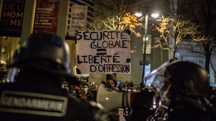 Manifestation à Paris contre la loi "sécurité globale", le 21 novembre 2020. (SADAK SOUICI / LE PICTORIUM / MAXPPP)