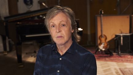 Paul McCartney au Studio 2 d'Abbey Road dans le documentaire de Mary McCartney "If These Walls Could Sing" (Derrière les murs des studios Abbey Road), diffusé sur Disney+ en janvier 2023. (MARY MCCARTNEY)