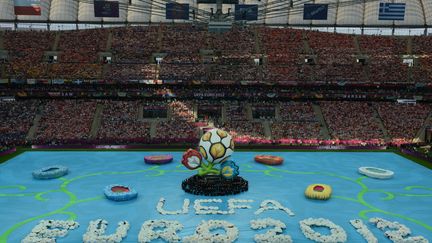 La c&eacute;r&eacute;monie d'ouverture de l'Euro 2012, le 8 juin 2012 &agrave; Varsovie (Pologne). (JANEK SKARZYNSKI / AFP)