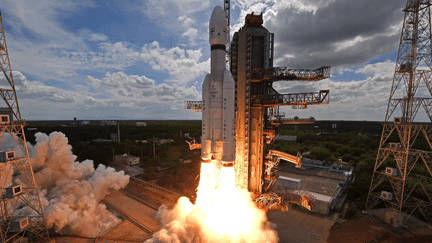 La fusée non habitée Chandrayaan-3 lors de son décollage, le 14 juillet 2023 sur la base de Sriharikota (Inde). (ISRO)