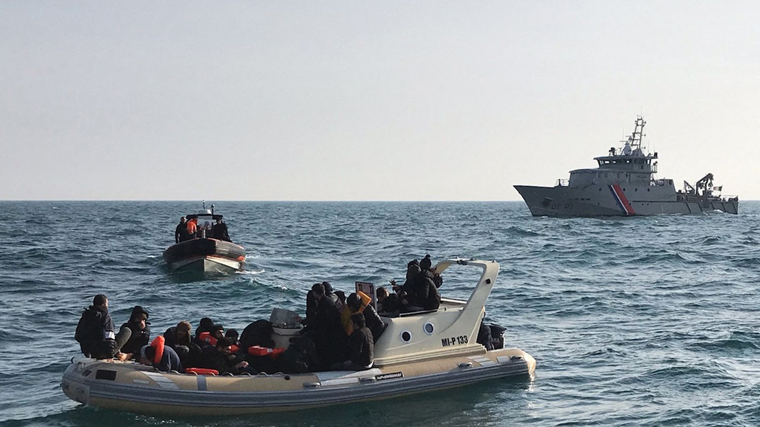 Traversée De La Manche Par Des Migrants : Comment La Préfecture ...