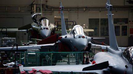 &nbsp; (Assemblage de Rafale à Mérignac près de Bordeaux © MAXPPP)