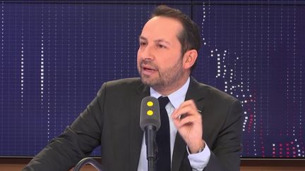 Le député du Nord, porte-parole du Rassemblement national, invité du "8h30 Fauvelle-Dély", mercredi 13 mars 2019.&nbsp; (FRANCEINFO / RADIOFRANCE)