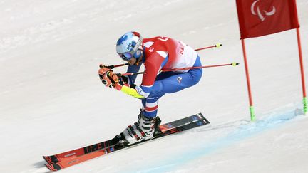 Arthur Bauchet sera en lice lors du slalom des Jeux paralympiques de Pékin, le 13 mars 2022. (LAN HONGGUANG / XINHUA)