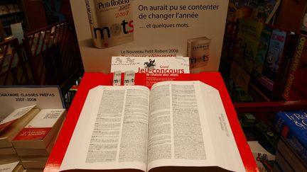 Le dictionnaire "Petit Robert" lors de la sortie de son édition 2008 (illustration). (MAXPPP)