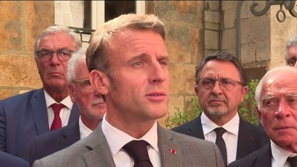 Messe du pape François à Marseille : Emmanuel Macron s'y rendra "en tant que président" (Franceinfo)