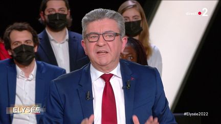 Jean-Luc Mélenchon sur le plateau d'"Elysée 2022", le 10 février 2022, à Paris. (FRANCE 2)