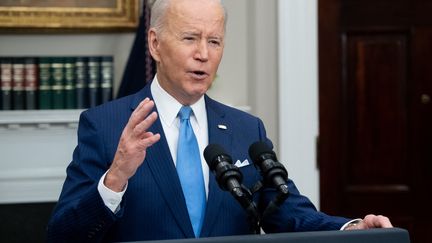 Joe Biden s'exprime depuis la Maison blanche à Washington (Etats-Unis), le 27 janvier 2022. (SAUL LOEB / AFP)