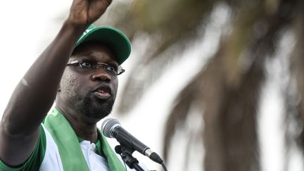 L'opposant sénégalais Ousmane Sonko, lors d'un meeting à Dakar, au Sénégal, le 08 juin 2022. (SEYLLOU / AFP)