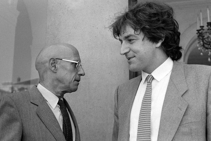 Michel Foucault et Alain Finkielkraut en 1982
 (YVES PARIS/AFP)