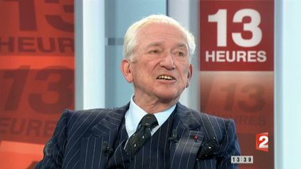 Jean-Paul Guerlain sur le plateau du 13h de France 2, le 15 octobre 2010 (France 2)