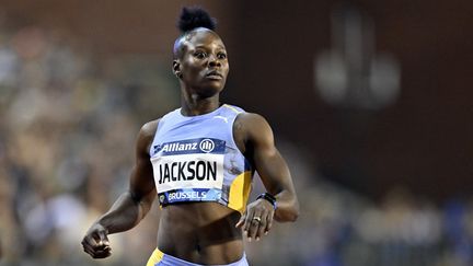 La Jamaïquaine Shericka Jackson après sa victoire sur 200m, lors du meeting de Bruxelles, dans le cadre de la Diamond League, le 8 septembre 2023. (ERIC LALMAND / AFP)