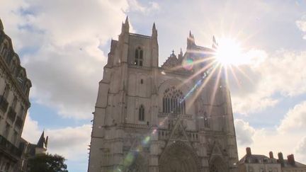 Nantes : une cathédrale sous surveillance