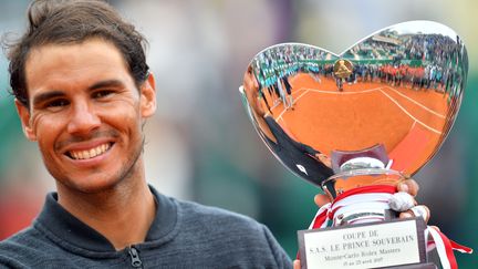 Rafael Nadal et son 10e trophée à Monte Carlo (PHILIP ROCK / ANADOLU AGENCY)