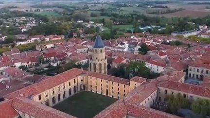 Sorrèze, l'abbaye-école (France 2)