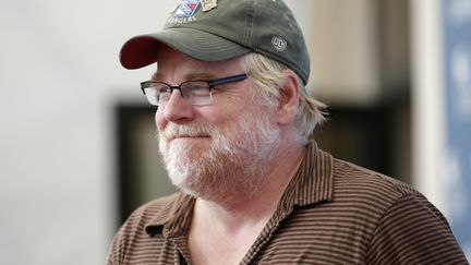 L'acteur Philip Seymour Hoffman pose avant la projection du film "The Master" au festival du film de Venise (Italie), le 1er septembre 2012. (MAX ROSSI / REUTERS)