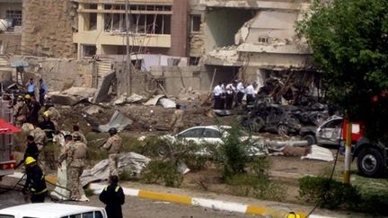 Attentat à Mansour, quartier ouest de Bagdad, le 19 septembre 2010 (AFP/KHALIL AL-MURSHIDI)