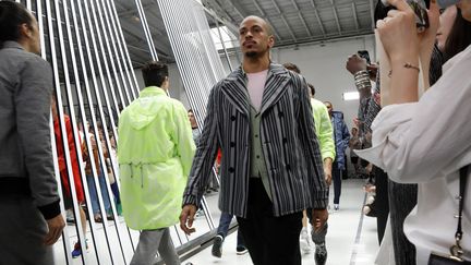 Carven pap masculin pe 2017, à Paris
 (FRANCOIS GUILLOT / AFP)