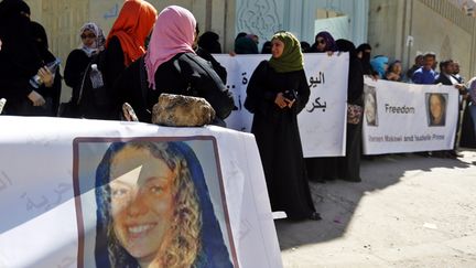 &nbsp; (Mobilisation à Sanaa pour la libération d'Isabelle Prime en mars dernier © Maxppp)