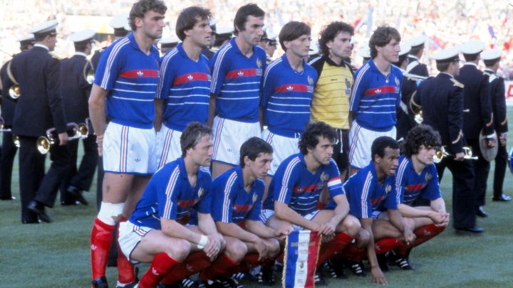 L'équipe de France avant la demi-finale de l'Euro 1984 contre le Portugal, à Marseille.  (MAXPPP)