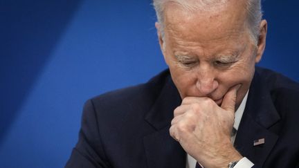 Le président américain Joe Biden lors d'une réunion en ligne à la Maison Blanche le 22 février 2022. (DREW ANGERER / GETTY IMAGES NORTH AMERICA)