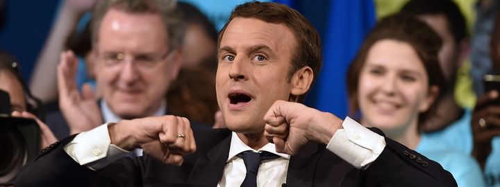 Emmanuel Macron, le 19 avril 2017 lors d'un meeting à Nantes (Loire-Atlantique). (JEAN-SEBASTIEN EVRARD / AFP)