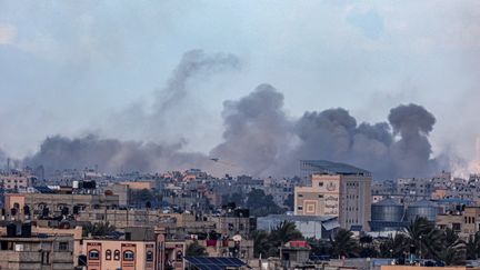 Des bombardements sur Rafah, le 14 février 2024. (SAID KHATIB / AFP)