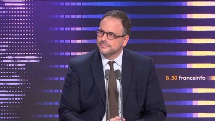 Le ministre de la Santé, Aurélien Rousseau répondait aux questions de Jérôme Chapuis et Salhia Brakhlia, jeudi 28 septembre 2023 ((FRANCEINFO/RADIOFRANCE))