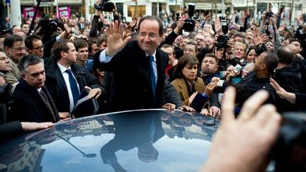 François Hollande en déplacement à Amiens, le 18 avril 2012. (MARTIN BUREAU / AFP)