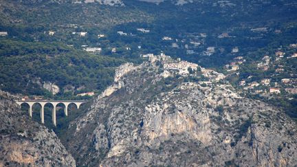 Le village d'Eze sur la Côte d'Azur (photo d'illustration). (WOLFGANG MINICH / PICTURE ALLIANCE / MAXPPP)